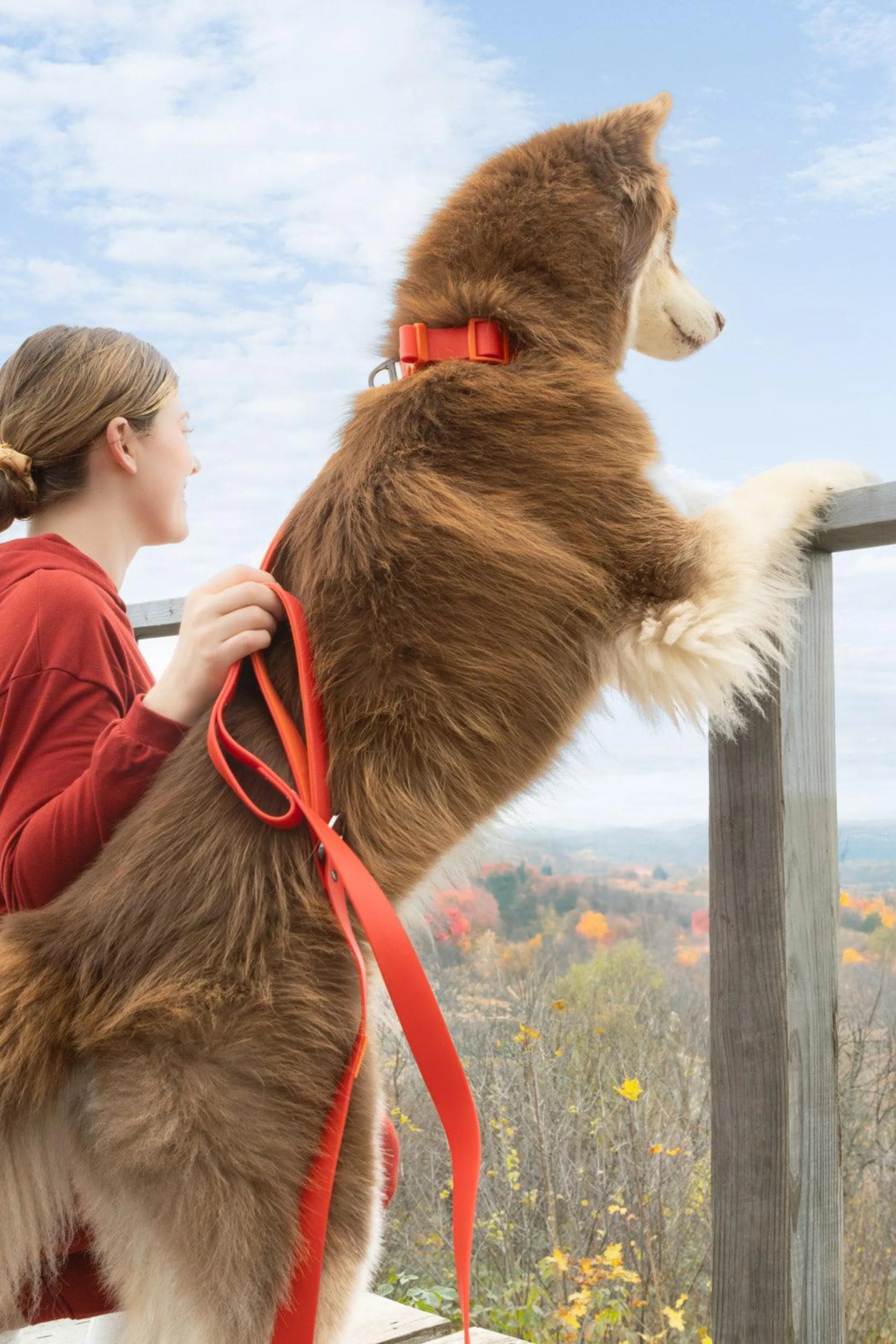 Scarlet Peaks Waterproof Dog Leash – Heavy-Duty, Odor-Resistant, and Easy to Clean